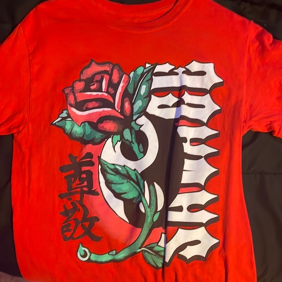 Designed T-shirt - Picture 1 of 1